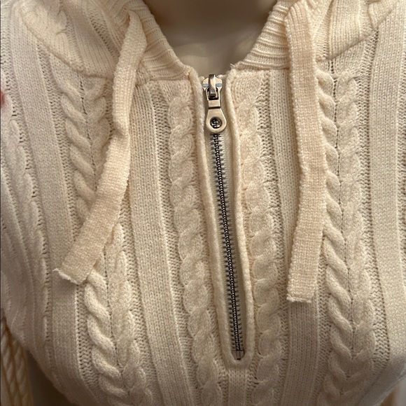 Forever 21 Cream Cable Knit Hooded Romper - Picture 3 of 4